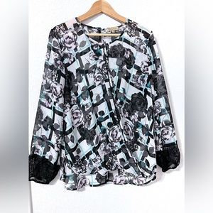 Democracy Women Boho Faux Wrap Semi Sheer Long Sleeve V Neck Floral Shirt Size M